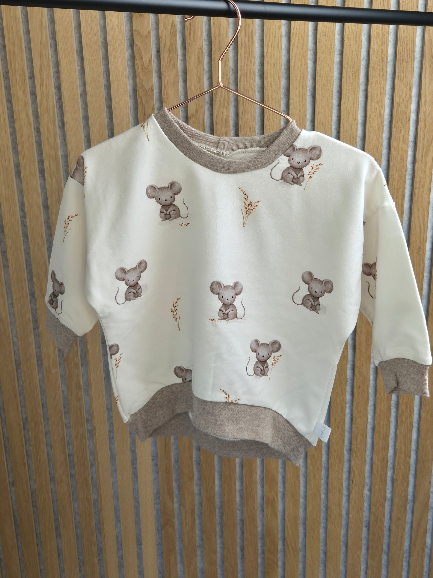 Sweater Maus Exklusiv