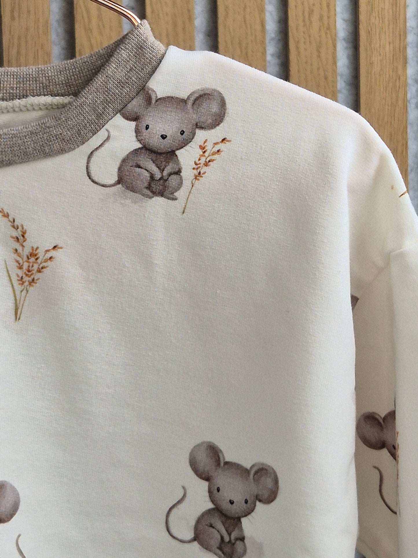 Sweater Maus Exklusiv